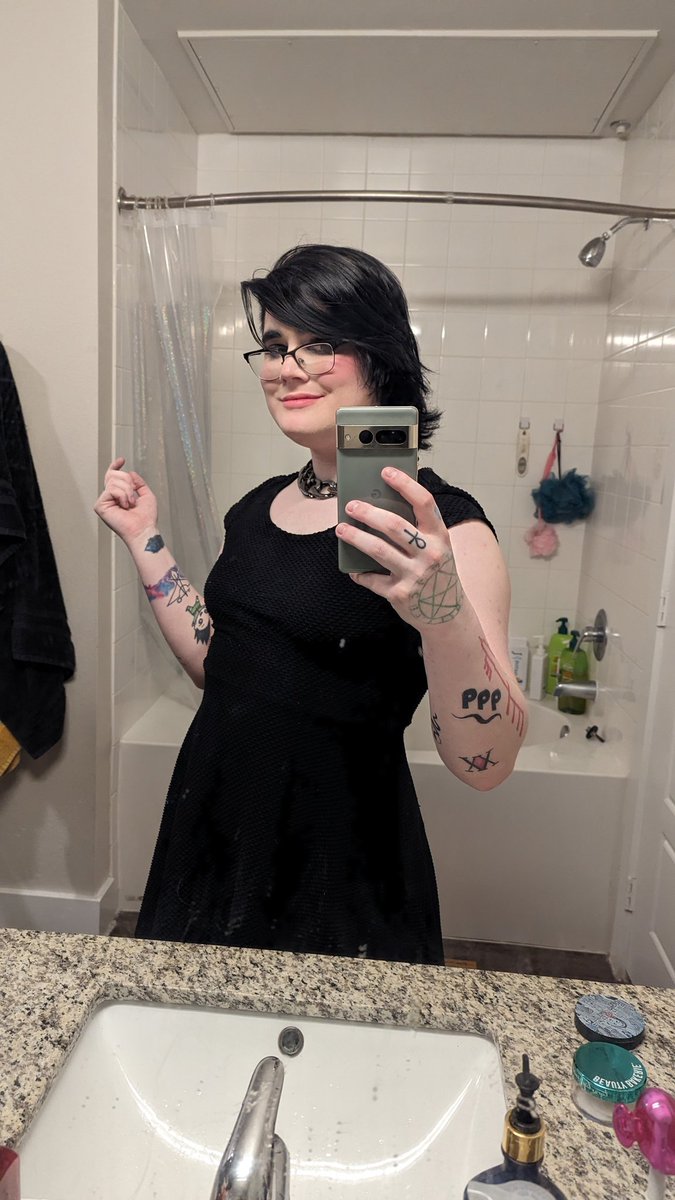 JadaKaiser's tweet photo. @TorchDaddy Half my tats are Yu-Gi-Oh related for a reason! 🥴 https://t.co/slKYictXXm