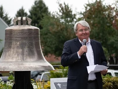 Introducing Lowell’s Irish Person of the Year, our very own volunteer, Ray Leavitt!

Check out lowellirish.weebly.com/irish-cultural… to learn more about why Ray Leavitt earned the title of 2024 Irish Person of the year!

#IrishCulturalWeek #LowellIrish #LowellNPS #LikeLowell #YourParkStory