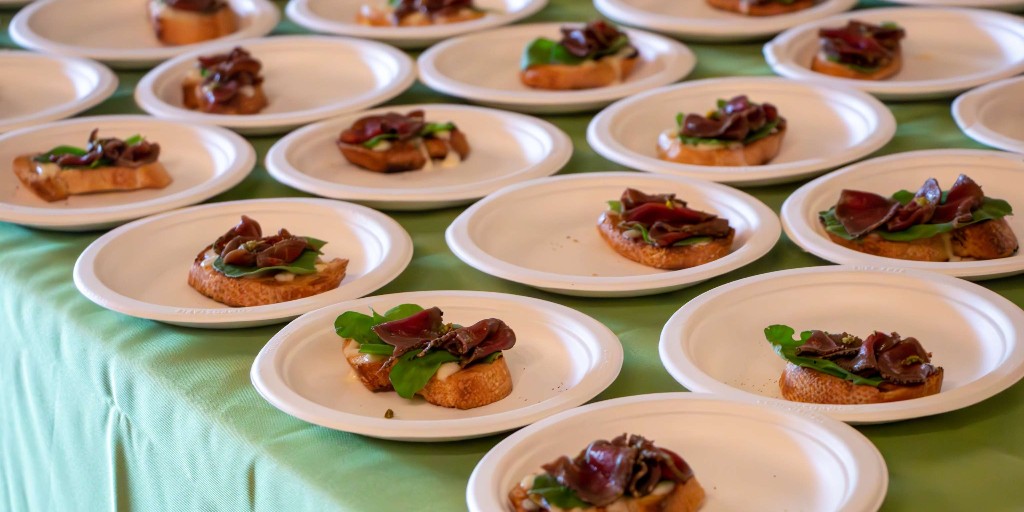 'Get ready for the ultimate farm-to-table experience at the Farm to Fork Picnic! Indulge in bite-size dishes by top local farmers and chefs. Don't miss what Bon Appétit Magazine called 'the country's best all-you-can-eat feast'! 🍽️🌾 Tickets: go.ncsu.edu/f2f24 #FoodieEvent