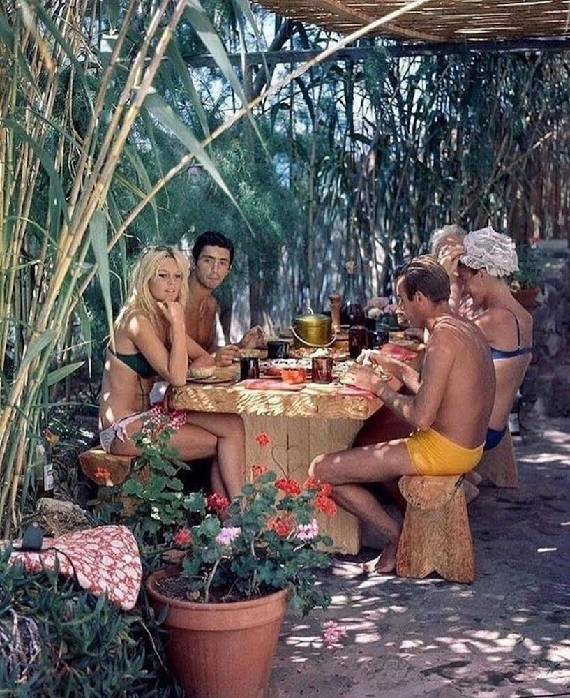 frrivieraguide's tweet photo. Yachting in #sttropez by Carol Feith #sainttropez #sttrop #sainttrop @thisissttropez #messardiere #bardot #brigittebardot https://t.co/VKBsMJHk5n