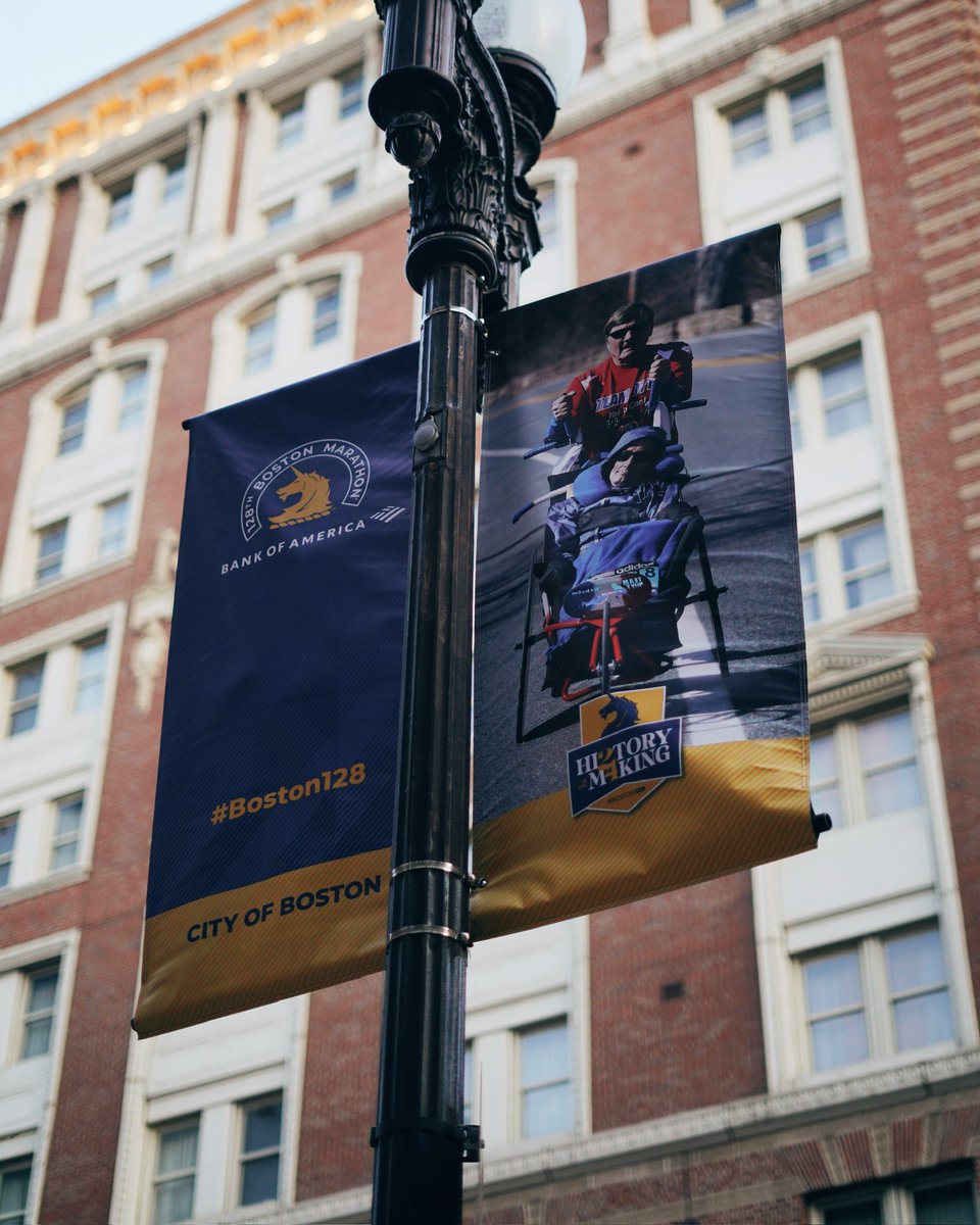 bostonmarathon's tweet photo. It’s beginning to look a lot like #Boston128!
This past week, our #Boston128 banners were installed on Boylston St. and beyond — officially marking 1️⃣ month to go until the 128th Boston Marathon presented by @BankofAmerica. See you April 15th to witness History in the Making! https://t.co/NVF5H3CIRo