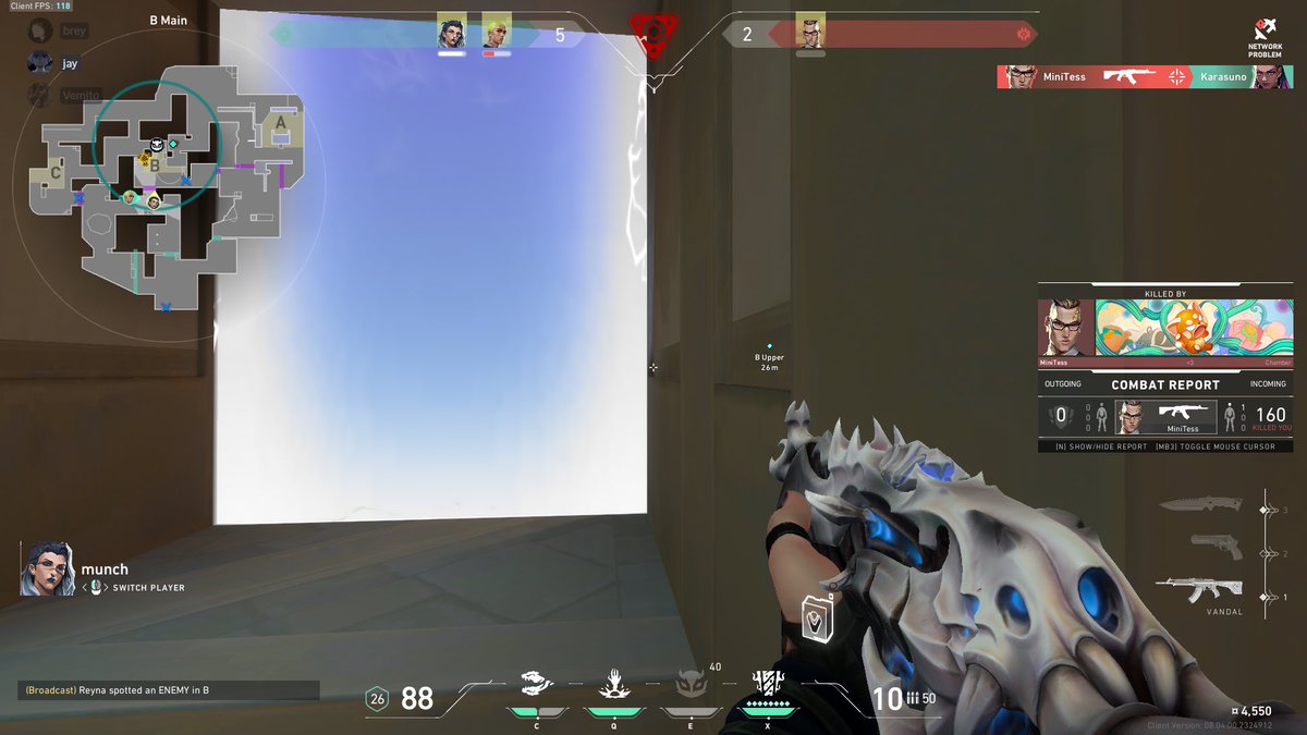 Abzerve's tweet photo. teammates so ass they be dying in the buy phase https://t.co/1Scals0h7f