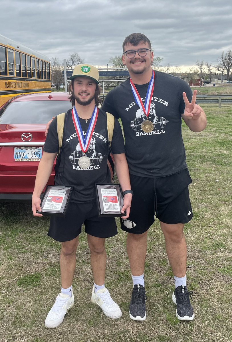 The Mcalester Powerlifting Team finished 3rd at state with two medalists. 

Brenndon Rivera: 2nd in the 145 and lightweight MVP in squat and deadlift

Zac Rogers: 3rd in the 275