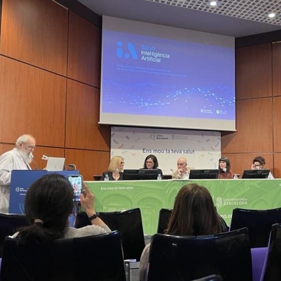 Ahir vaig tenir el plaer de participar a la taula rodona "Intel·ligència Artificial i Experiència de Pacient" organitzada per l'<a href="/hospitalclinic/">Hospital Clínic</a> de Barcelona, en el marc de la #SIE2024, i representant a <a href="/CIVIC_AI/">CIVICAi</a>. Moltes gràcies per la invitació! 😊 #IA
clinicbarcelona.org/actividades/in…