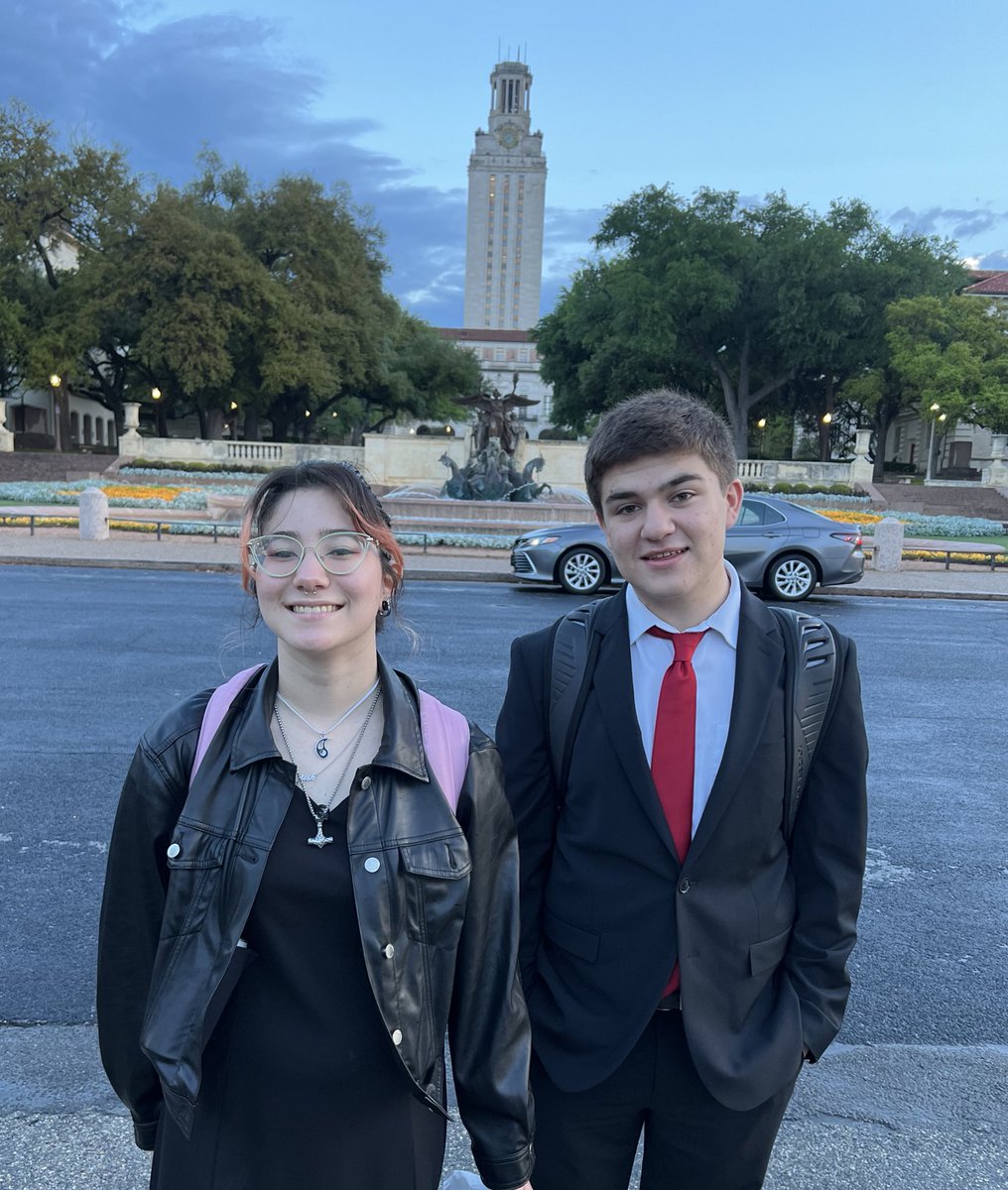 HanksDebate's tweet photo. Hanks has arrived to compete at UIL CX Debate State‼️ Although the competition is always tough, yet amazing at State, our Knights are ready to debate their way through today’s 4 full rounds‼️💪😮💨💪 #uilstate #cxdebate #hanksknights #wearehanks #THEdistrict #uilcxdebatestate https://t.co/8sItxnSxpM