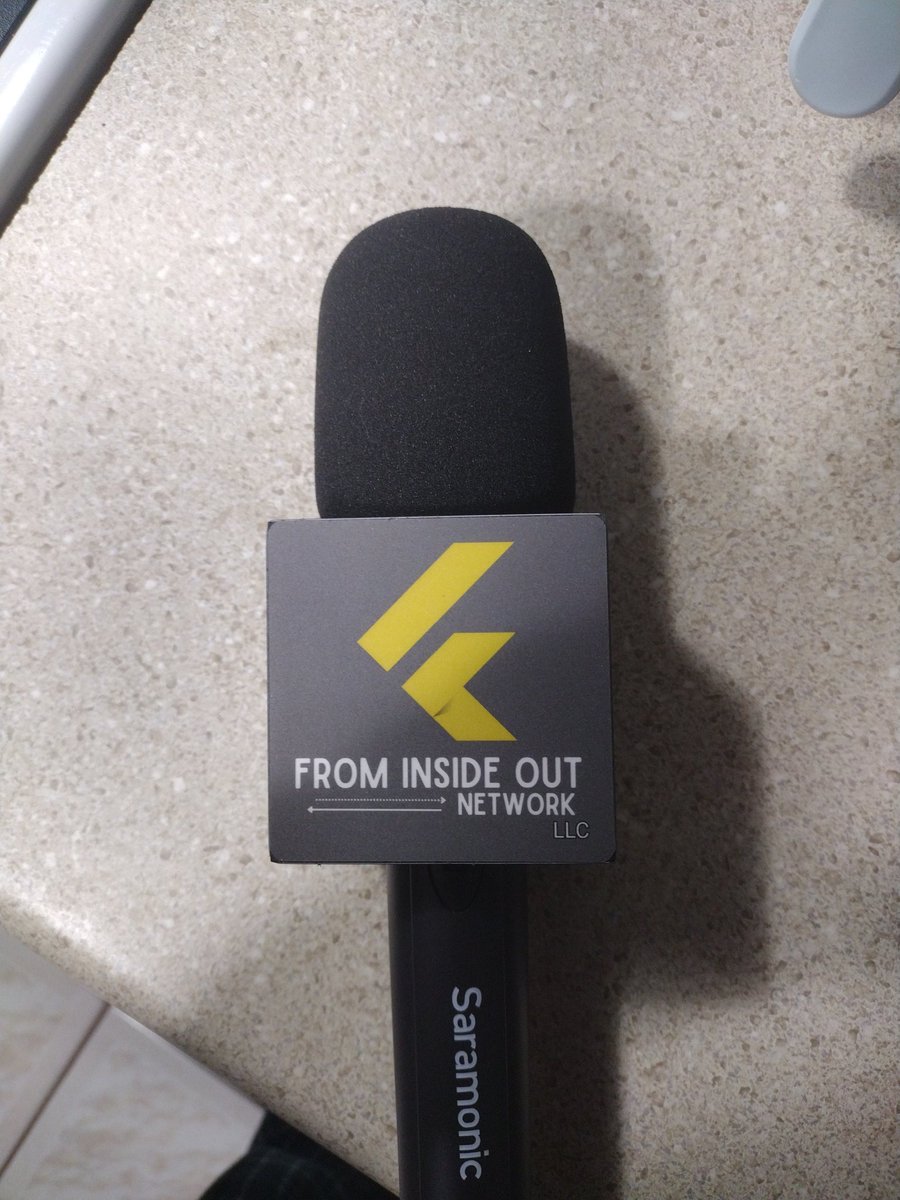 Jay96851328's tweet photo. Got my new #micflag in today. Now it's time to do some real #investigating #journalism #newsreporting 
#fypシ #prison #jail #podcasting https://t.co/GGh1olfhOS