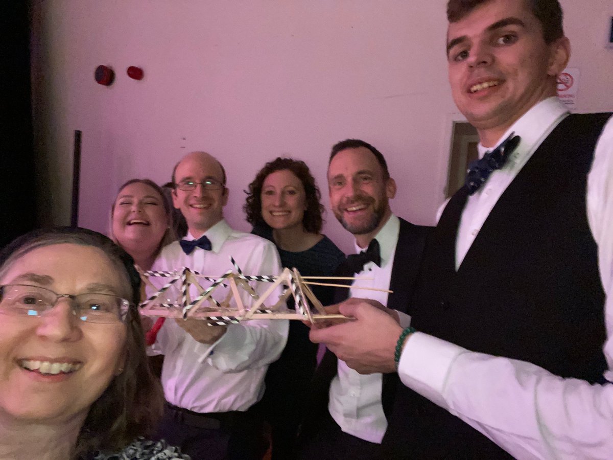 Borlase's tweet photo. Celebrating #britishscienceweek2024 at the Borlase STEM dinner for Year 12 and 13 presenting prizes, building bridges, making balloon molymods, and suturing bananas! Inspired and inspiring, empowered and empowering, and definitely shaping the future! https://t.co/ebFs6wNzRr