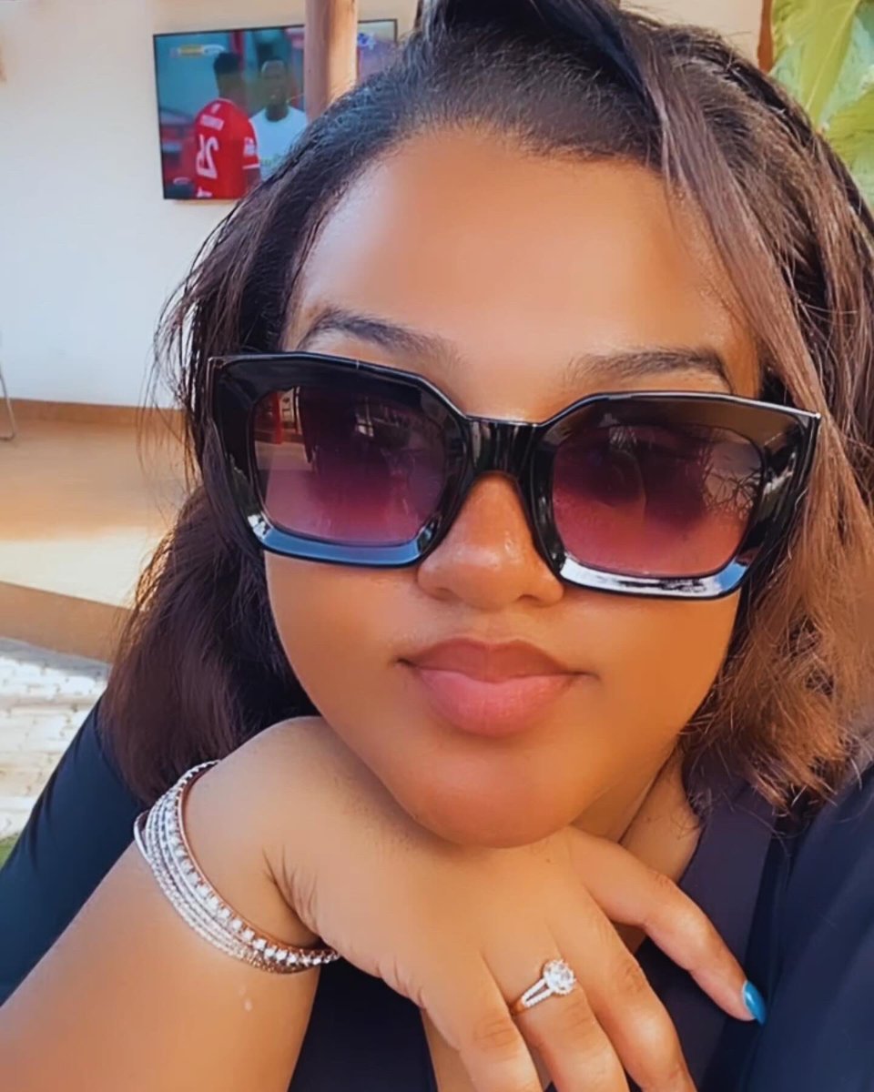 With gratitude and grace I choose me everytime 🥰