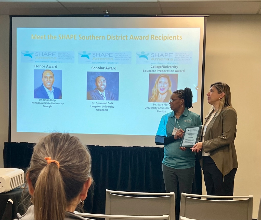 Dr. Sara Flory received the SHAPE Southern District College/University Educator Preparation Award at #SHAPECleveland today. We are honored to have her on our board and in our membership.