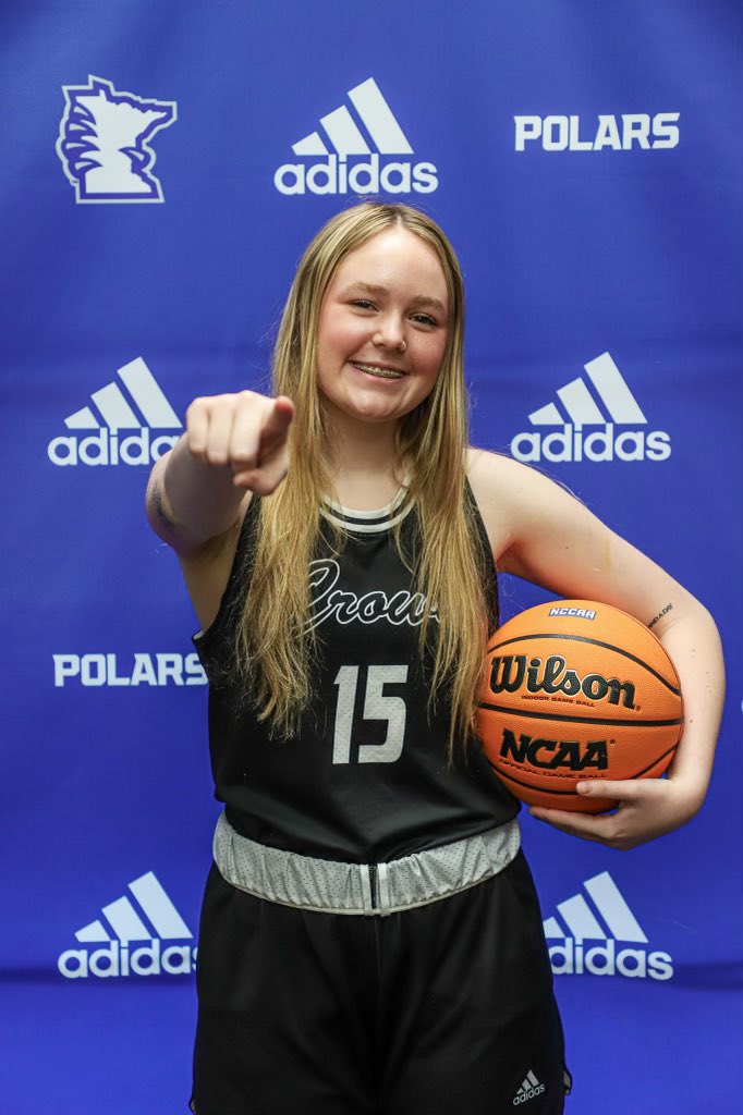 Avery Youngblood tweet media