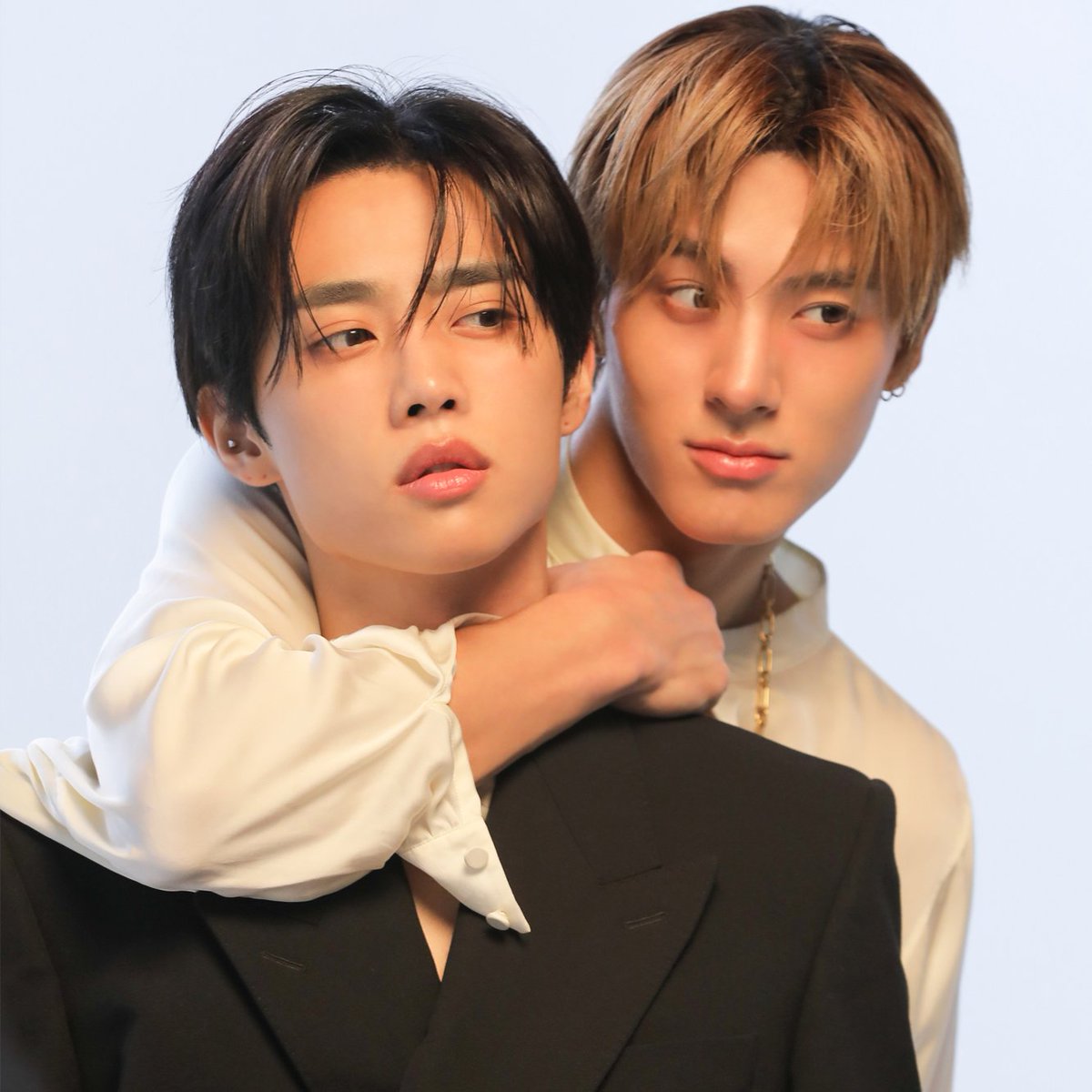 🌻พาโพชุบแป้งทอด💜 tweet media