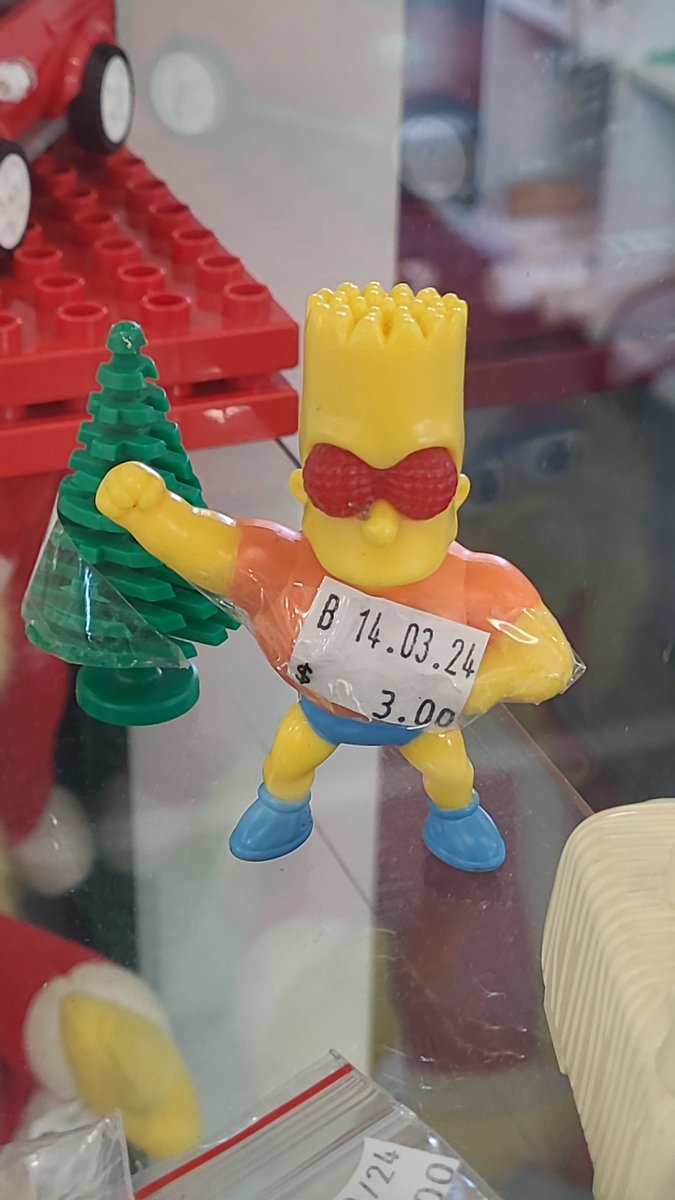 SirChomps's tweet photo. @thefamouspaul Need a bug Bart? https://t.co/sCtGm3T6YF