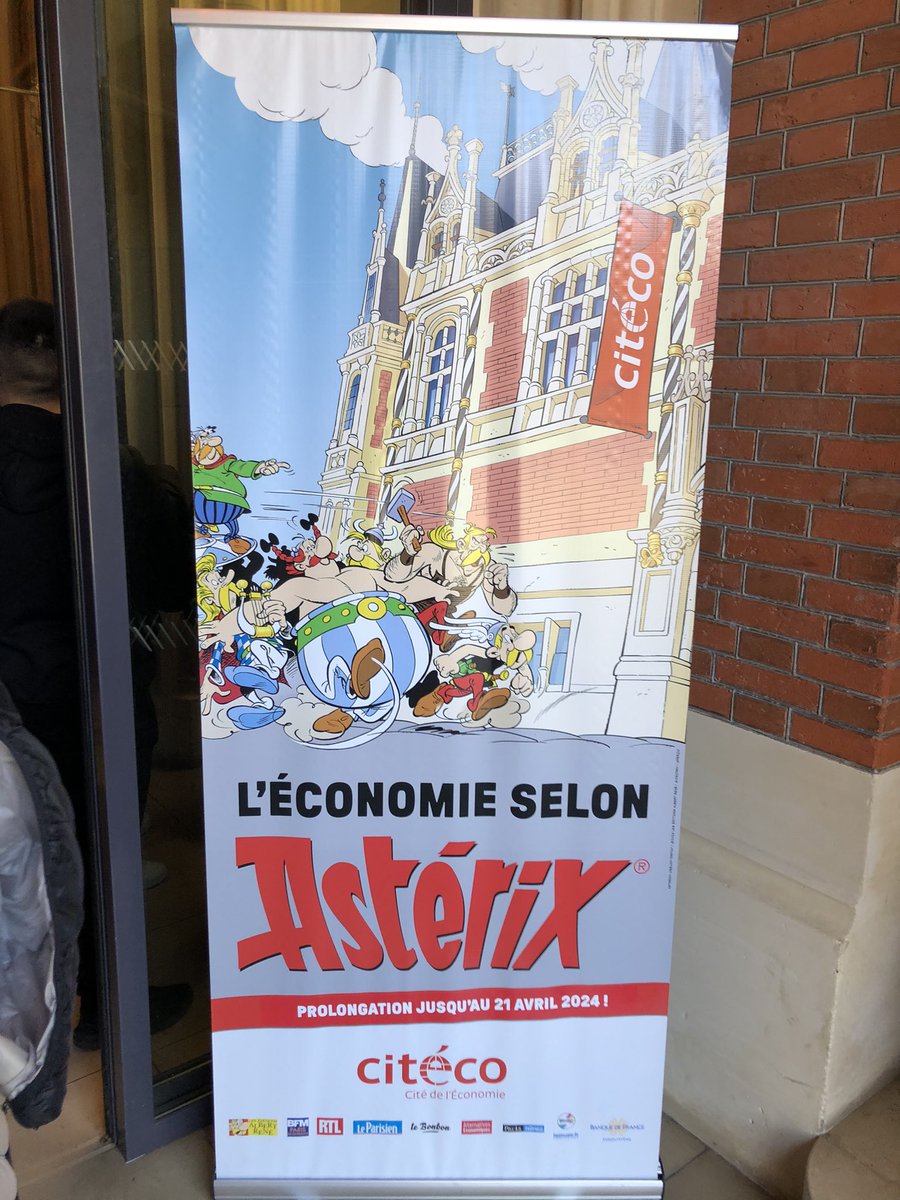 Maths Céline (@mathsceline) on Twitter photo Riches expériences à Paris 🤩pour des élèves du collège Jules Verne de Bourges. Cité de l’économie 💶, <a href="/MuseeOrsay/">Musée d'Orsay</a> 🖼️, Panthéon 🏛️ et <a href="/citedessciences/">Cité des sciences et de l'industrie</a> avec un super spectacle « stratovie » mêlant magie 🪄 et esprit critique, expositions « précieux déchets » et bien sûr des maths! Riches expériences à Paris 🤩pour des élèves du collège Jules Verne de Bourges. Cité de l’économie 💶, <a href="/MuseeOrsay/">Musée d'Orsay</a> 🖼️, Panthéon 🏛️ et <a href="/citedessciences/">Cité des sciences et de l'industrie</a> avec un super spectacle « stratovie » mêlant magie 🪄 et esprit critique, expositions « précieux déchets » et bien sûr des maths!