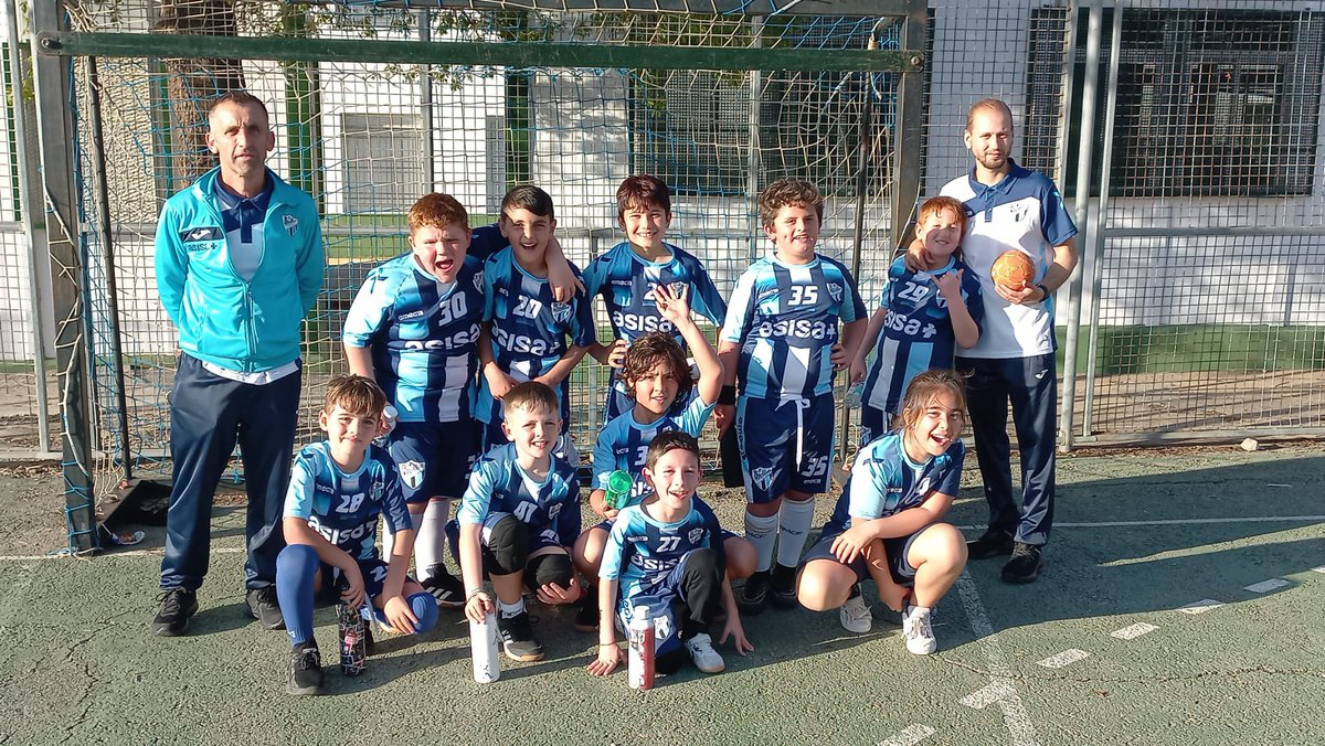 CbmLinense's tweet photo. Nuestros Benjamines disfrutando en los Juegos Municipales de Algeciras https://t.co/ZO4jex8zpB