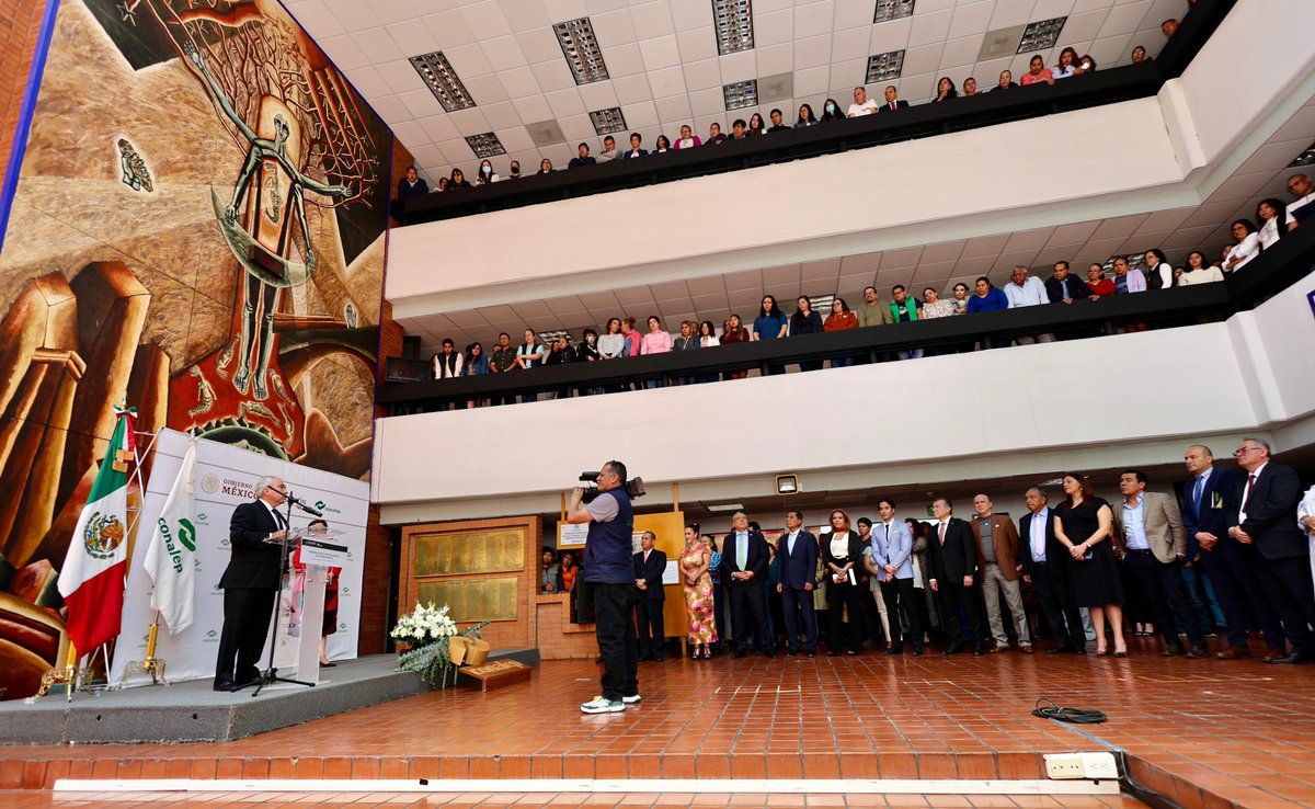 CONALEP_Mex's tweet photo. Durante la Segunda Sesión Extraordinaria de la Junta Directiva 2024 del CONALEP, el Dr. Arturo Pontifes Martínez tomó protesta como Director General de este sistema educativo.
¡Bienvenido! https://t.co/OTvPlcje7A