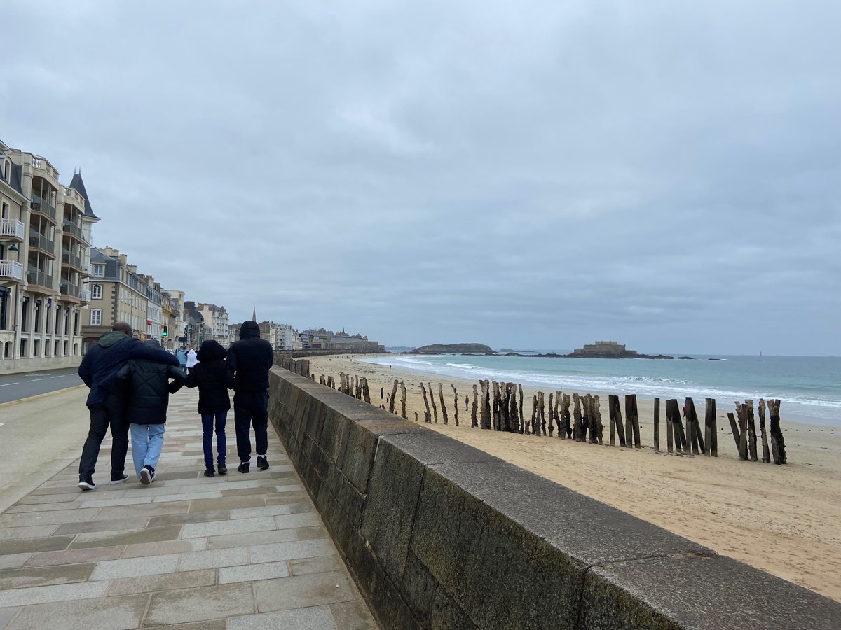 Véronique Le Thiec🍓 #apresJ20🦠🦠💉💉🦠💉🦠🦠💉💉 tweet media