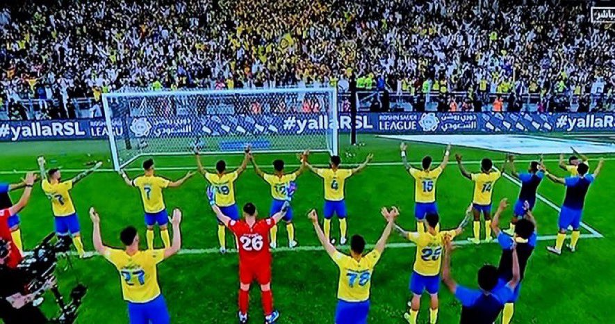 RN_Alkhalifa's tweet photo. الف مليون مبروك لحبايبي عشاق النصر الفوز أمام الأهلي فوز مهم وعودة سكة الأنتصارات رغم الظروف التي مرت على النصر من أصابات وغيرها حظ أوفر للاهلاوية ومعوضين خير 💛💙 #النصر_الأهلي https://t.co/YevXh3gjUs