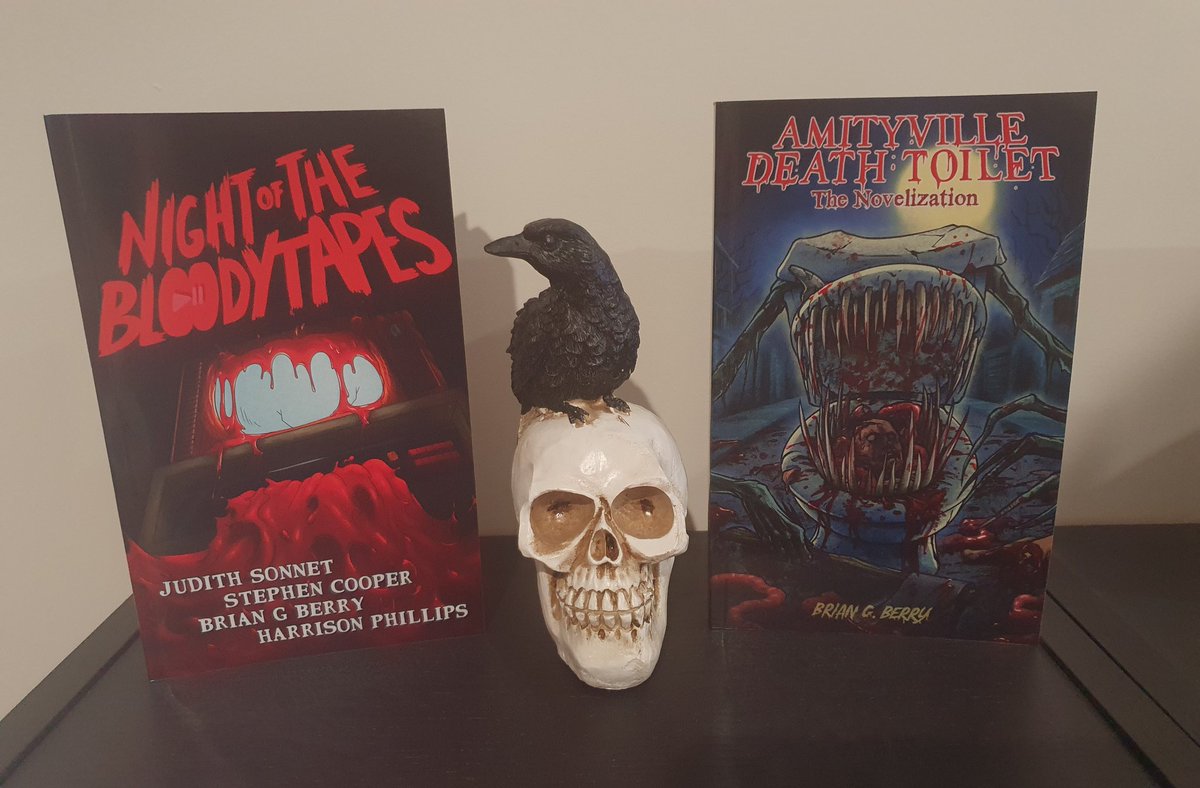 ❤😍🔥🤘 This weeks #bookmail 

#horrorbooks #HorrorCommunity #HorrorFamily #indieauthor #supportindieauthors