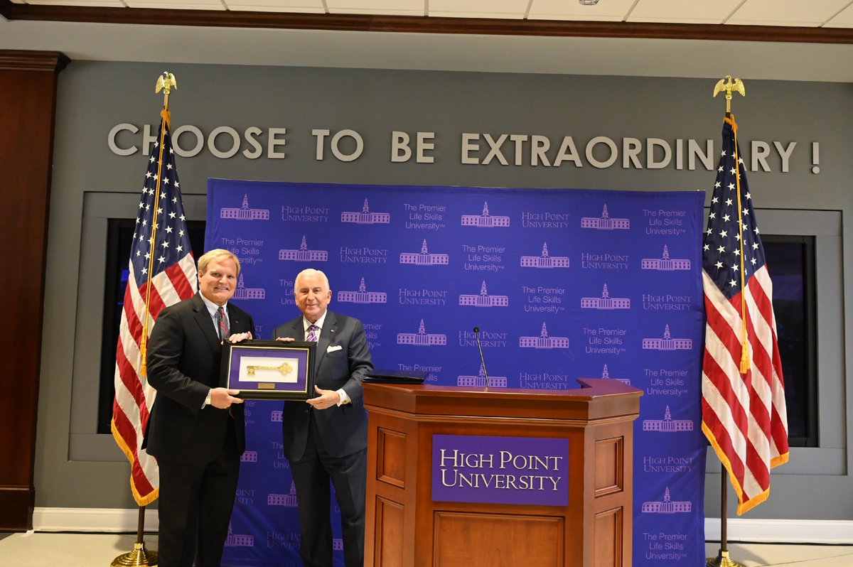 #ICYMI Proud alumnus, Doug Witcher, gifted $20 million in support of HPU! In honor of his generosity, The School of Humanities and Behavioral Sciences will be known as the Douglas S. Witcher School of Humanities Congrats on inspiring future generations! 🎉

#HPUAlumni #HPU365