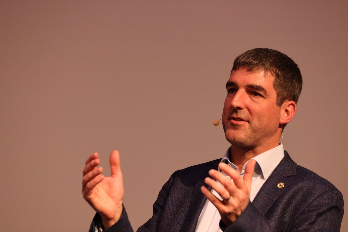 SIAF_UZH's tweet photo. We are honored to welcome Dr. Adrian M. Glauser from ETH Zürich's Institute for Particle Physics and Astrophysics to our Special Lecture Session at #WIRM. His talk on “The Cosmological Revolution with the James Webb Space Telescope” provided a breathtaking glimpse into the dark corners of the universe. At WIRM, we cherish the tradition of inviting luminaries from diverse scientific disciplines, enriching our community with unparalleled insights. Thank you, Dr. Glauser, for broadening our horizons and inspiring us to look beyond.

#SIAF #Asthma #Allergy #Immunology #Davos #WIRM #WIRM2024 #congress #network #phd #metabolism #health #onehealth #environment #autoimmune #space #jameswebb #telescope #physics