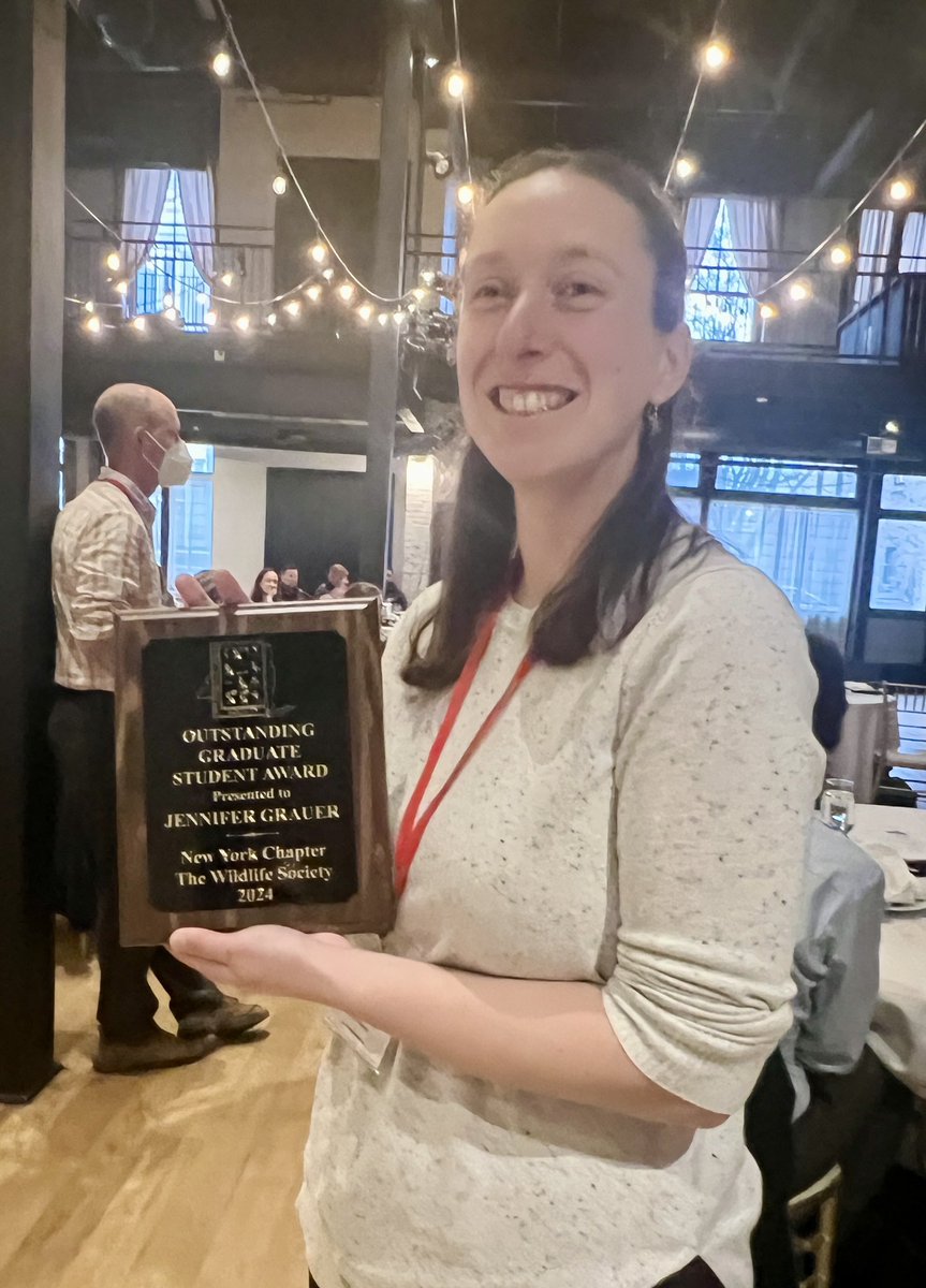 Congratulations Jen Grauer @jagrauer, recipient of the Outstanding Graduate Student Award from the New York Chapter of The Wildlife Society! @CornellCALS @USGSCoopUnits @wildlifesociety