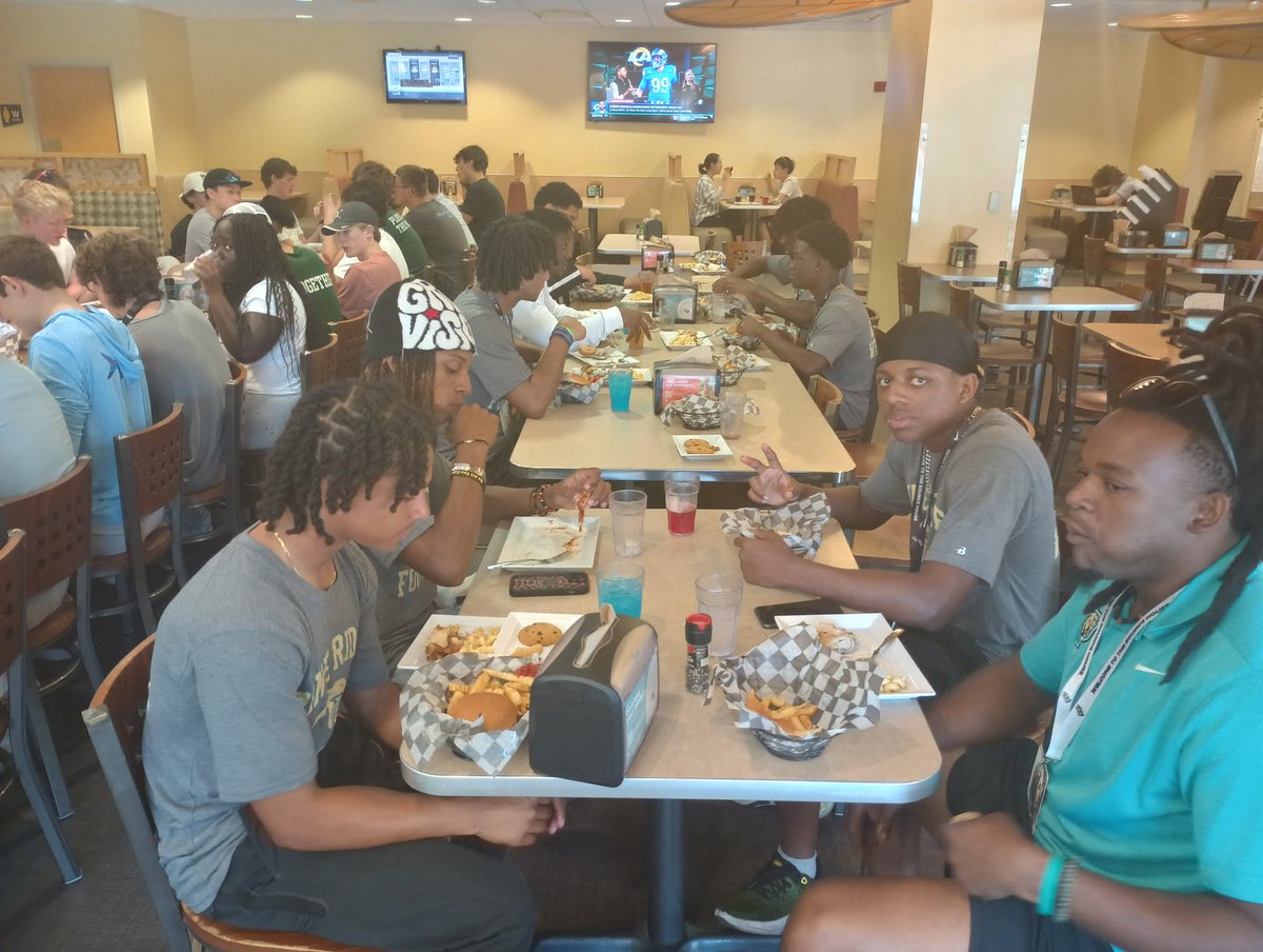 2024-'25 Pine Ridge High Football tweet media