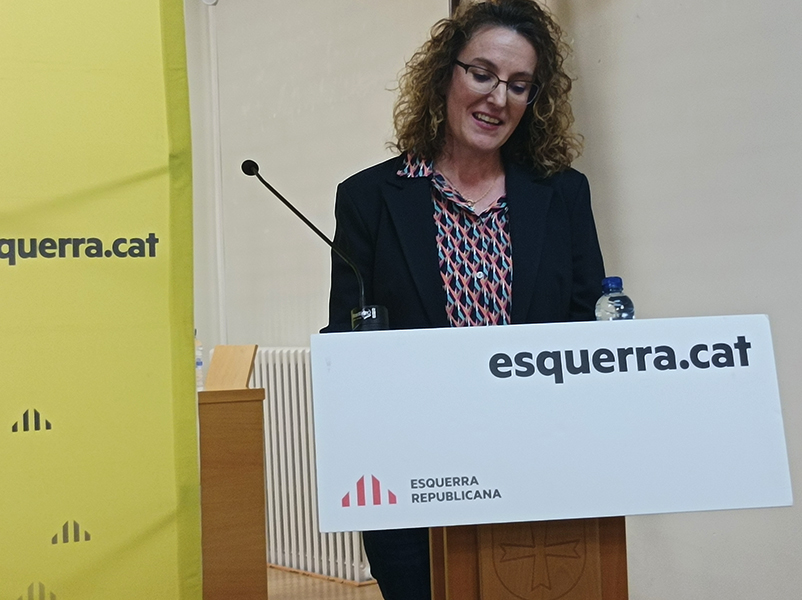 ERCfedLleida's tweet photo. 🗞 La regidora i primera tinent d’alcaldia de #Corbins, Anna Belló serà la candidata 📩 de la Federació de Lleida d’ @Esquerra_ERC 🟡 a les Eleccions al Parlament Europeu 🇪🇺 del proper 9 de juny‼

[➕ INFO 👇🏼]

https://t.co/RXgQzctacZ https://t.co/ZvEePJcRH8