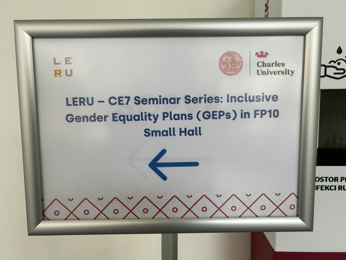 leesonl's tweet photo. When you go for a walk in Prague & end up at a @IrlEmbPrague St Patrick’s Day event ☘️ It was an honour to meet Ambassador Alan Gibbons & tell him about our @LERUnews -CE7 meeting @CharlesUniPRG #EDIMatters @TCDEquality @tcddublin https://t.co/7iLktIkhY6