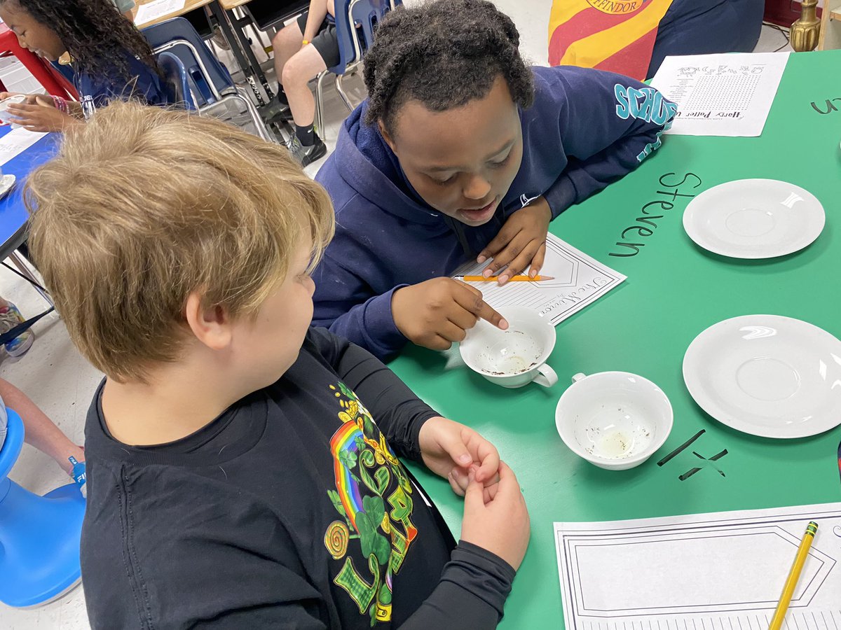 Student interest clubs days are the best! The Harry Potter Club read their tea leaves to explore their future! We hope everyone enjoyed their divination lesson! 🪄🧙🏼‍♀️
