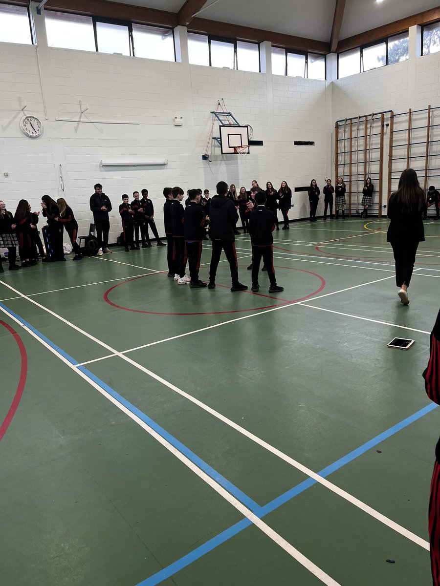 lisajanebuffini's tweet photo. A brilliant Ceílí organised by @clare_dolan and the Irish dept @FingalCC yesterday for Seachtain na Gaelige. First years had a brilliant time. Lá Fheile Padraig ☘️🇮🇪 #teamddletb #community #SnaG24 https://t.co/G395TlamRK