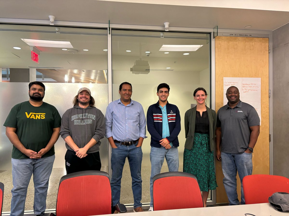 nrtmdm's tweet photo. Thank you to Drs. Bell &amp; Bensalah from Skysong Innovations for a great presentation on #intellectualproperty, #technologytransfer, #patentsearching &amp; #careers in #IP! Our #NSFNRT trainees now know about the #patent process + support as they #research and #innovate at #ASU. https://t.co/SROxTuTCL0