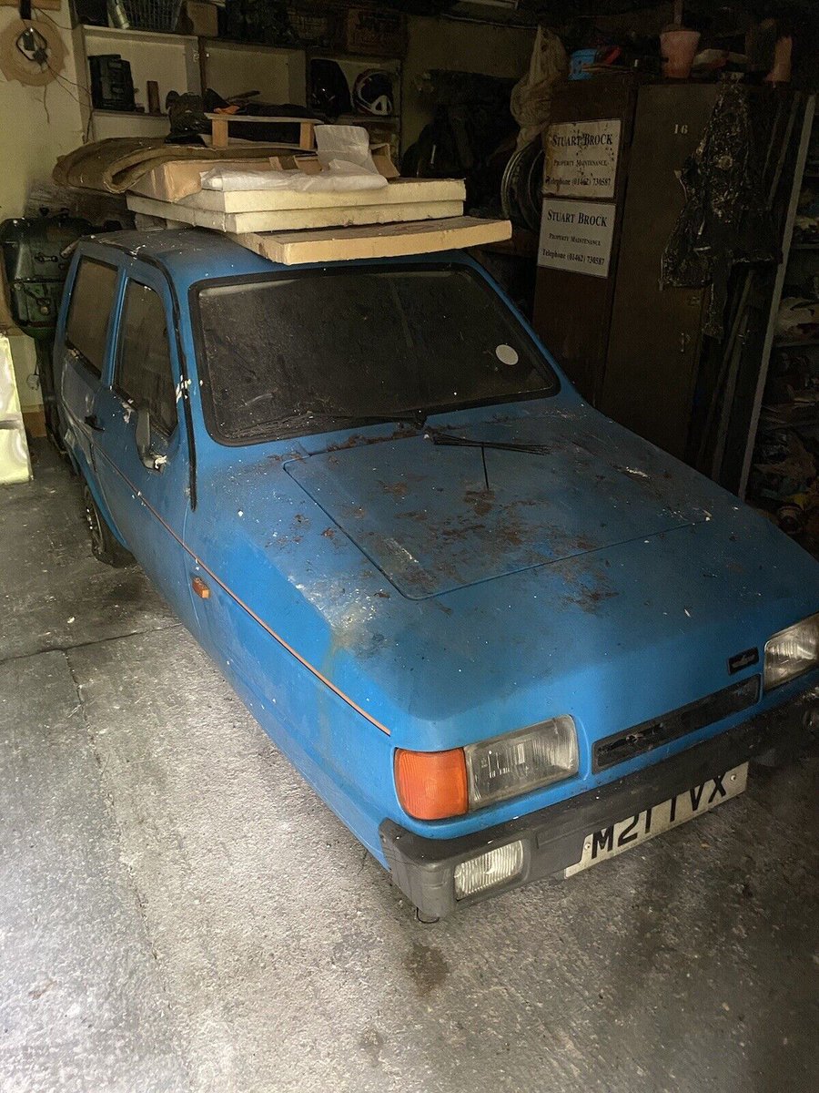 BarnFindsUK's tweet photo. Ad:  Reliant Robin
On eBay here -->> https://t.co/FcXvUq3awK

 #ReliantRobin #ClassicCarsForSale #RareFinds https://t.co/TctPeRGkvS