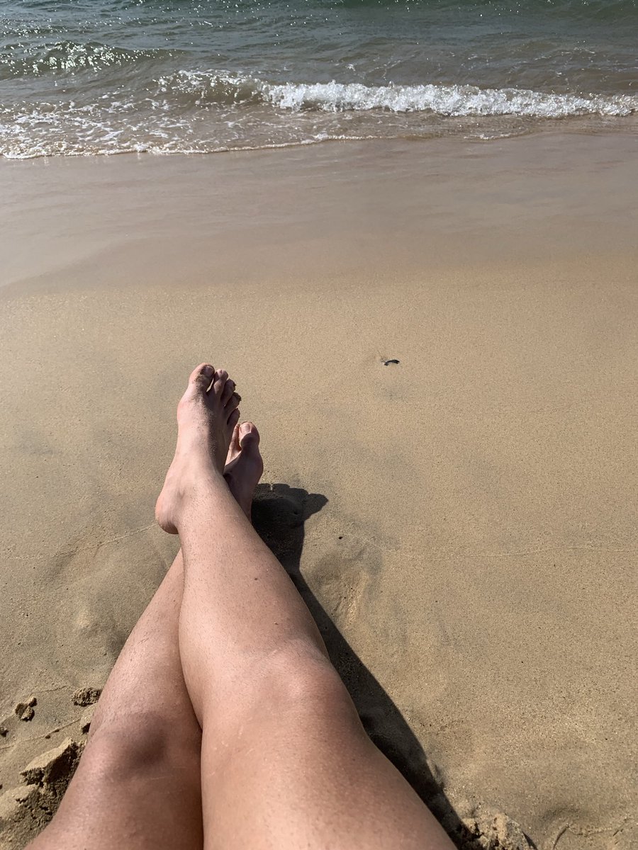 adonis__god's tweet photo. Hola gente que le gusta los pies 🦶 😊♥️ https://t.co/pRT7oIBAaB