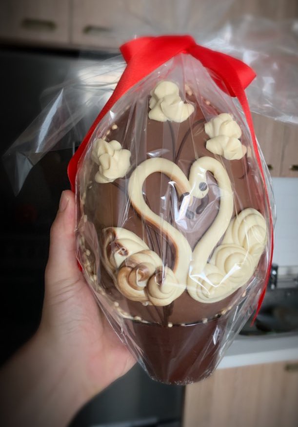 PedroLambertini's tweet image. SORTEO*

Lo dicho, @CodelandSA y yo decidimos sortear un huevo de chocolate exclusivamente para twitter para que disfruten esta Semana Santa.

⚠️Sorteo válido exclusivamente para la República Argentina. ⚠️ 

🥇el ganador se llevará un 🥚Huevo de Pascua** Nro 9 de chocolate con…