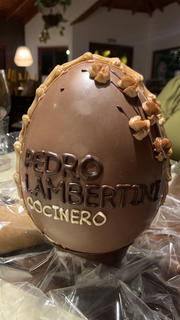 PedroLambertini's tweet image. SORTEO*

Lo dicho, @CodelandSA y yo decidimos sortear un huevo de chocolate exclusivamente para twitter para que disfruten esta Semana Santa.

⚠️Sorteo válido exclusivamente para la República Argentina. ⚠️ 

🥇el ganador se llevará un 🥚Huevo de Pascua** Nro 9 de chocolate con…