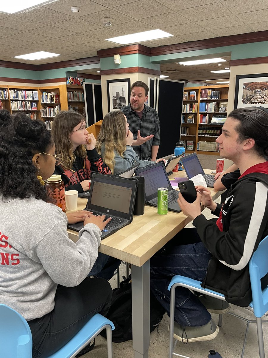 shakerwrites's tweet photo. The SWC hosted visiting author Marc Sumerak. Marc shared his work as a writer for Marvel Comics and our students had fun trying their hand at comic writing. https://t.co/YqCLTETOLy