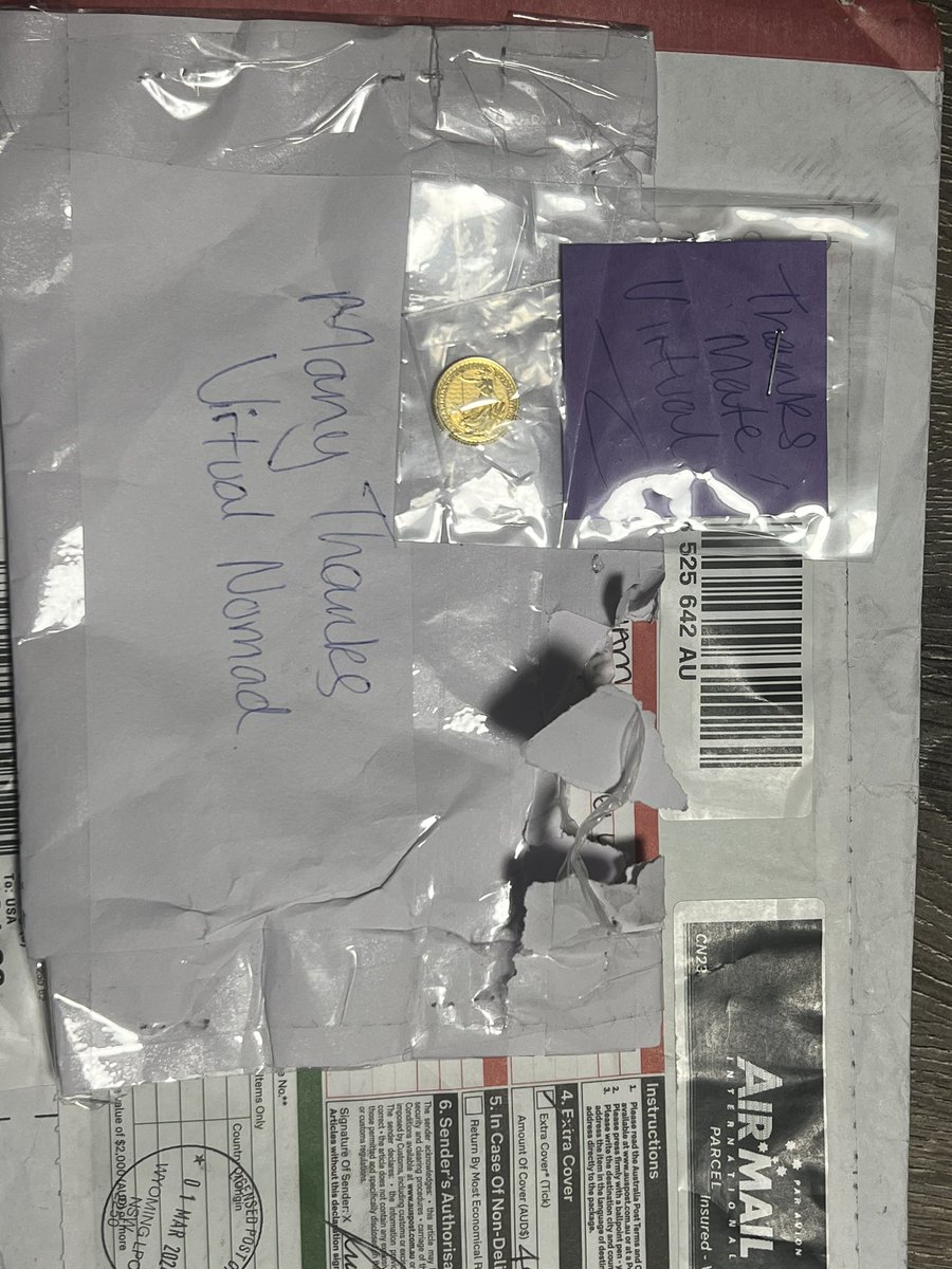 dreypor's tweet image. Traded in #CryptCandy for real GOLD!!!Thanks @The_Crypt_NFT and @v1rtualn0mad! Silver or Gold, your choice! Only project know of who rewards like this! See for yourself! discord.gg/AnvaFv7J