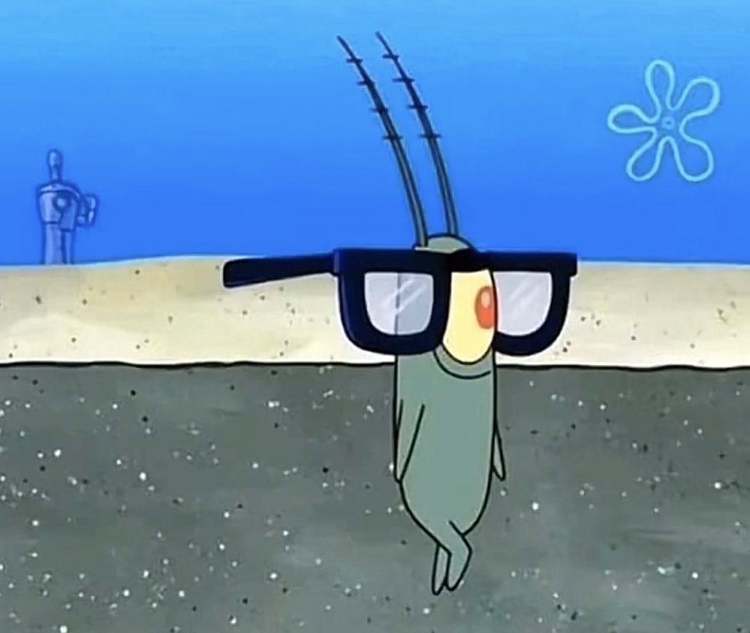 Me looking for red flags when her ass fat