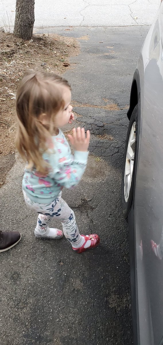 Christina Toro tweet media