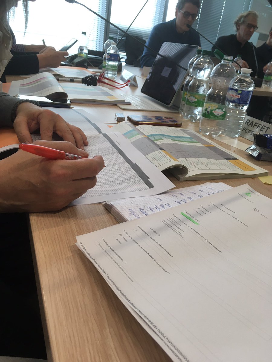 FCPE_Paris's tweet photo. Trop de fermetures et le CDEN ne tient plus en 1 jour ! Après plus de 12h d’échanges la séance a été suspendue … Ttes vos alertes remontées ont été discutées, du 11eme au 20eme. Nous avons tenu à ce que les situations de ttes les écoles soient étudiées ! Reprise le 22/03 … https://t.co/Tpb8eRPIyU