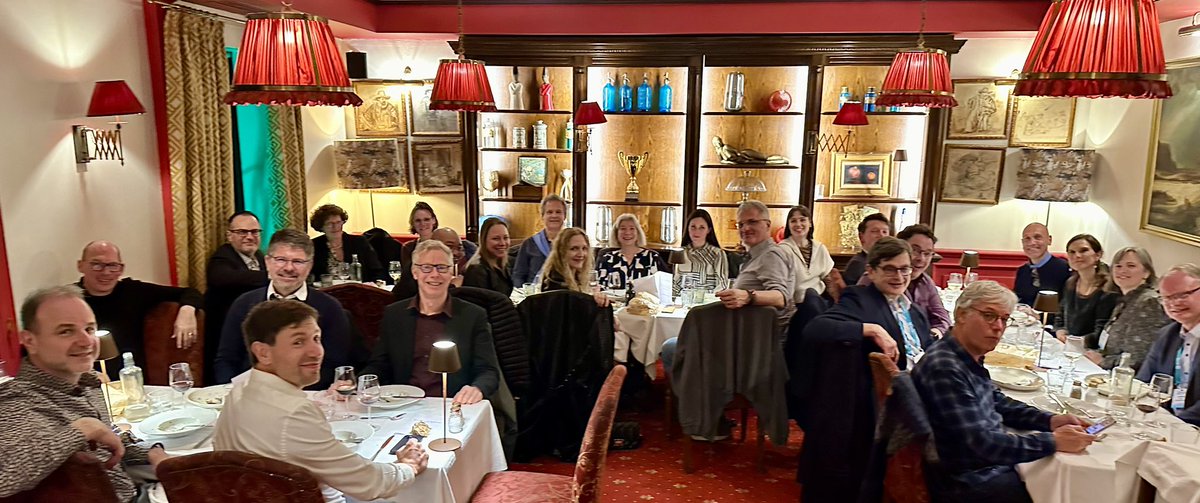 Faculty dinner at @ECNPtweets Early Career Workshop in Nice- Good to catch up with so many colleagues