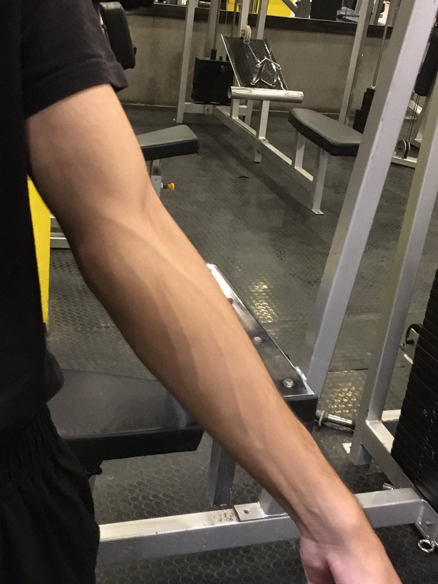 Hei 🗡️ tweet media