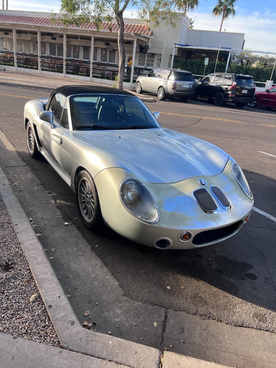 Cool car. Can yall help tell me what kind of car this is?

#barrettjackson #scottsdaleaz #paradisevalleyaz #arizona #glendaleaz #gilbertaz #bmw