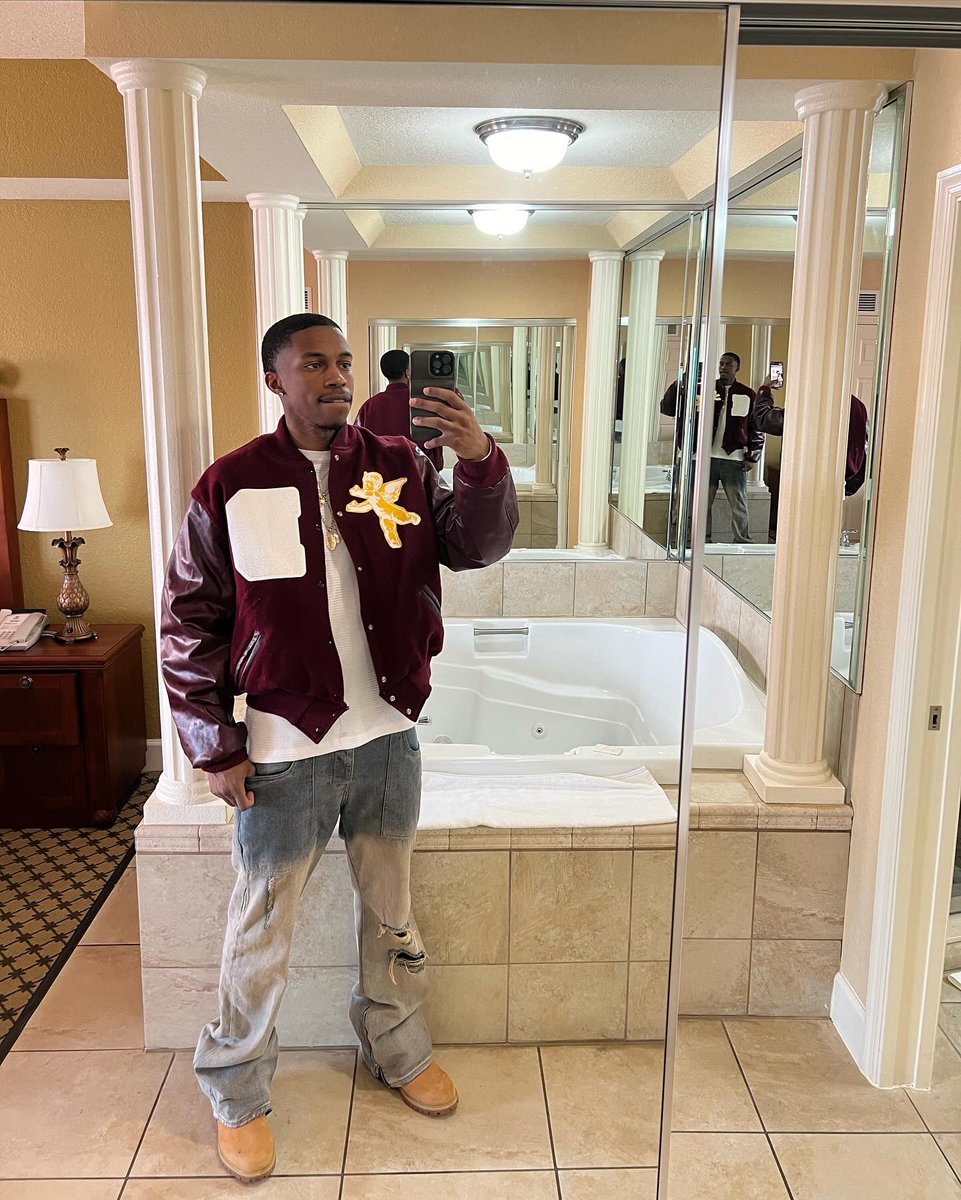 irac2x's tweet photo. 🥱 https://t.co/4x6uCXfLaX