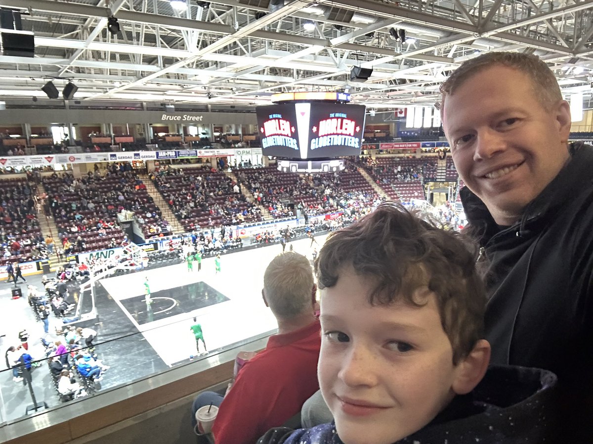 Thank you Conor Amyot and <a href="/IGWealthMgmt/">IG Wealth Management</a> for the seats to the Globetrotters tonight in Oshawa. #boysnight #globetrotters #basketball