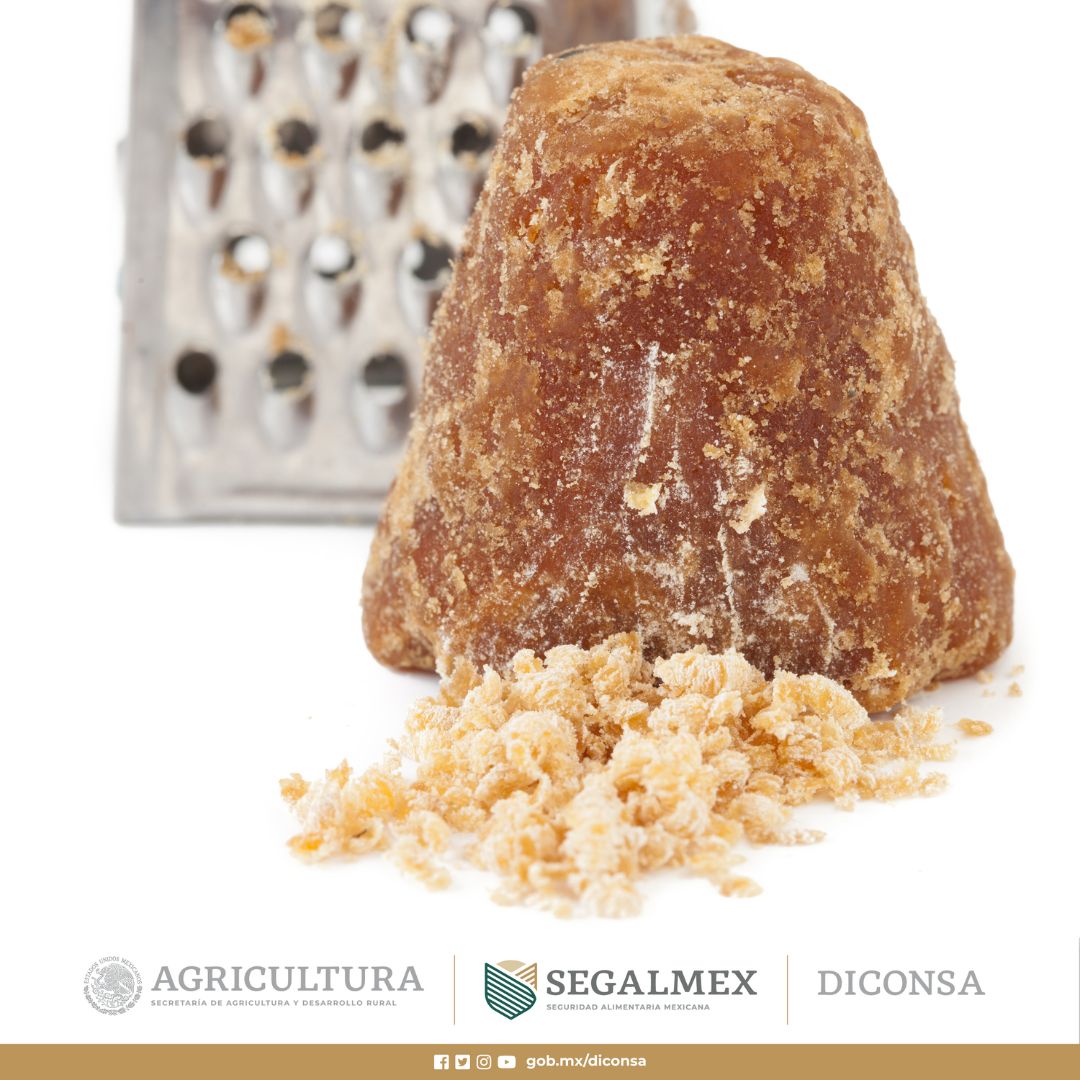 SegalmexDiconsa's tweet photo. ¿Quieres endulzar tus recetas de forma natural? ¡El #Piloncillo es la respuesta! Su sabor intenso y sus propiedades nutritivas lo convierten en el sustituto perfecto del azúcar refinado en tus preparaciones favoritas. https://t.co/BIEHj1H6Xu