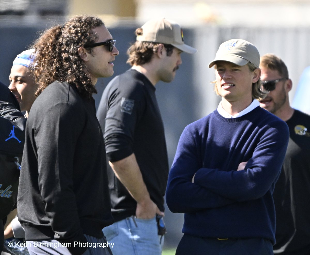 photowkb's tweet photo. Scenes during Football Pro Day at UCLA with #LaiatuLatu #DeShaunFoster #AlexJohnson #JosiahNorwood #CarsonSteele #KennyChurchwellII #DariusMuasau #GabrielMurphy #EricBieniemy #JerryNeuheisel #DorianThompsonRobinson #GregDulcich #ZachCharbonnet #SeanRhyan @InsideSoCalSpts #ucla https://t.co/jJ7VIZTIzu