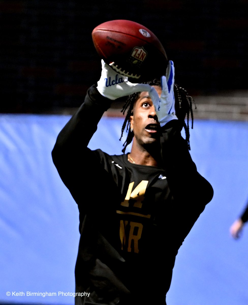 photowkb's tweet photo. Scenes during Football Pro Day at UCLA with #LaiatuLatu #DeShaunFoster #AlexJohnson #JosiahNorwood #CarsonSteele #KennyChurchwellII #DariusMuasau #GabrielMurphy #EricBieniemy #JerryNeuheisel #DorianThompsonRobinson #GregDulcich #ZachCharbonnet #SeanRhyan @InsideSoCalSpts #ucla https://t.co/icBZU9KPV4