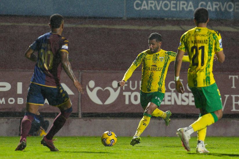 CDTondela1933's tweet photo. 📸's do jogo desta noite 👌
#MágicoTondela #SCUTCDT https://t.co/u9l3C9MD0n
