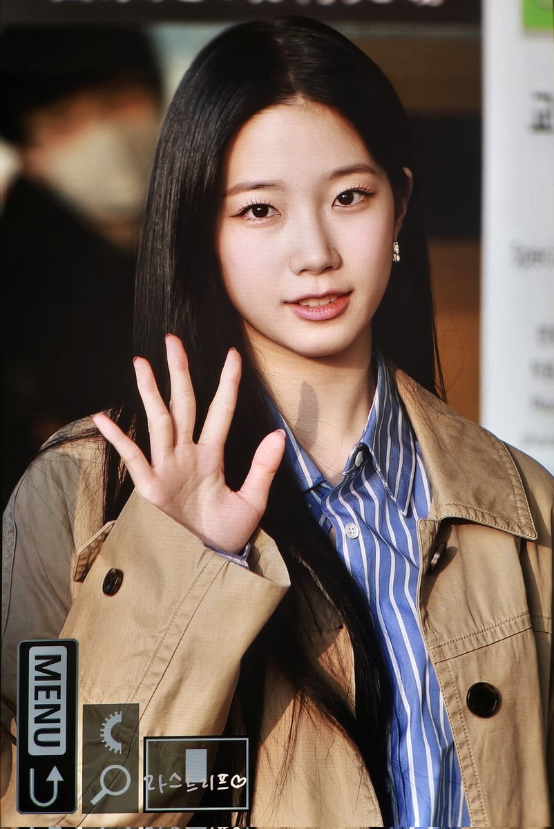 Last_leaf_0809's tweet photo. 240316 GMP 프리뷰

#카즈하 #KAZUHA 
#르세라핌 #LE_SSERAFIM https://t.co/YBcyJDJ0ch